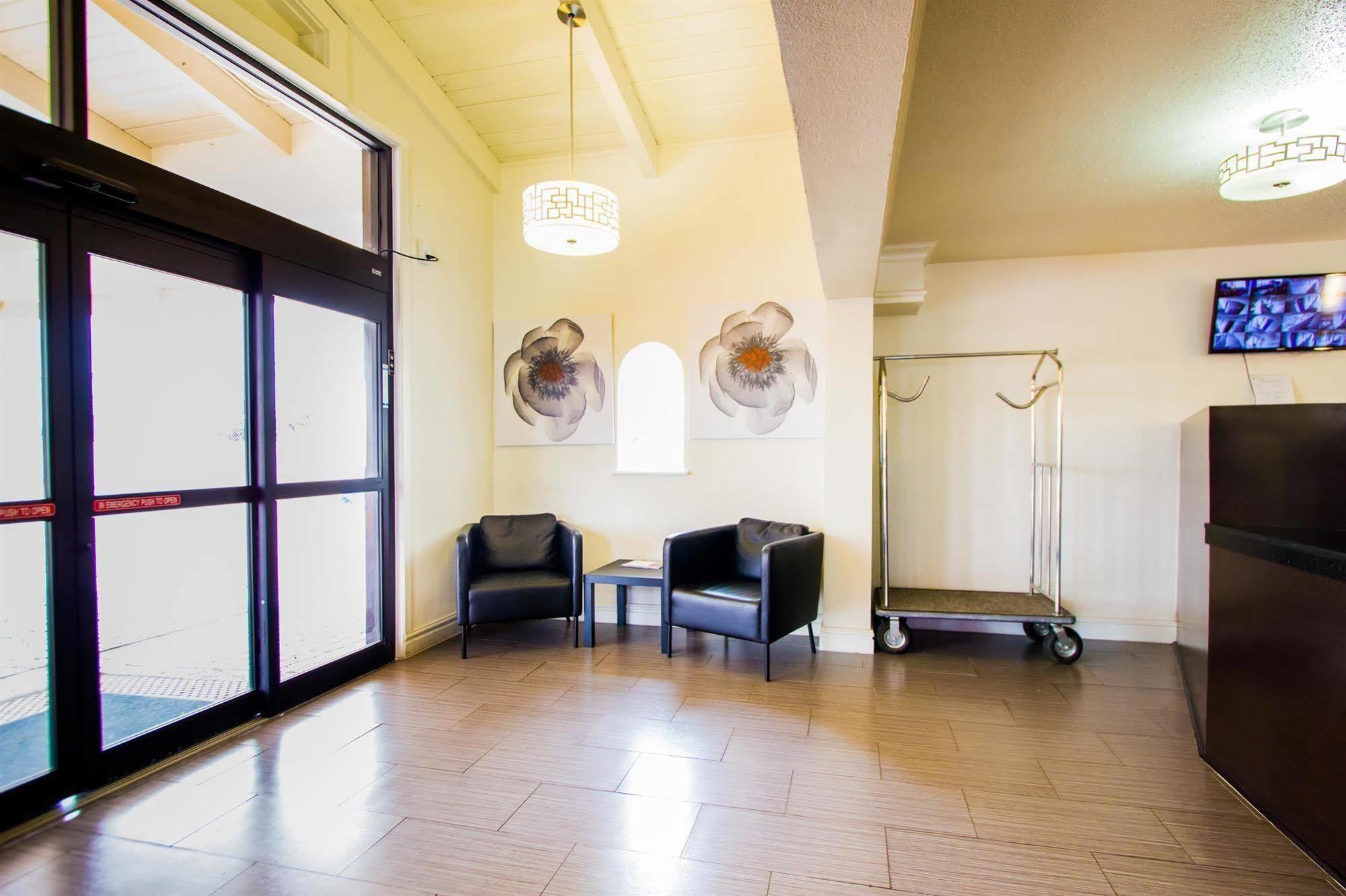Motel 6-Austin, Tx - Midtown Zewnętrze zdjęcie
